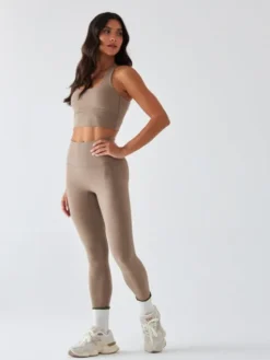 BeShaped Legginsy Sportowe - Morning Dew Beżowy Shaping Fit
