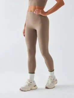 BeShaped Legginsy Sportowe - Morning Dew Beżowy Shaping Fit