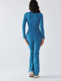 BeShaped Longsleeve Morning Dew Niebieski Shaping Fit