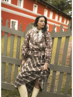 BIZUU Kurtka przejściowa LUCISSE FLORAL JACKET Brązowy Standard Fit