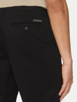 Calvin Klein Jeans Szorty materiałowe LV040EM618 Czarny Regular Fit