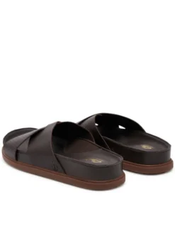 Clarks Klapki Torford Cross 26180888 Brązowy