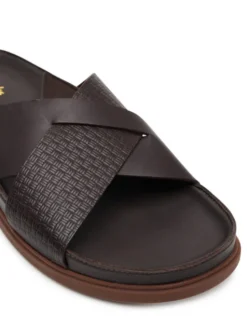 Clarks Klapki Torford Cross 26180888 Brązowy