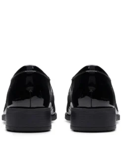Clarks Loafersy Havisham Edge 26178704 Czarny