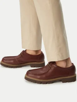 Clarks Półbuty Cleyhill Seam 26186417 Brązowy