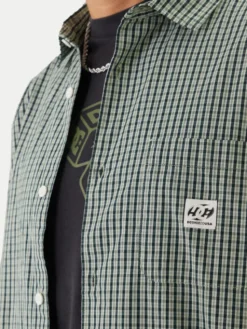 DC Shoes Koszula Game OnEDYWT03263 Zielony Regular Fit