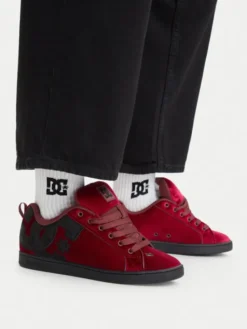 DC Shoes Sneakersy EO-COURT GRAFFIK LE DC02894601 Bordowy