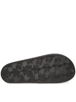 EA7 Emporio Armani Klapki 7X000108 AF15118 UC001 Czarny