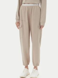 EA7 Emporio Armani Spodnie dresowe 7W000282 AF12501 U6155 Beżowy Loose Fit