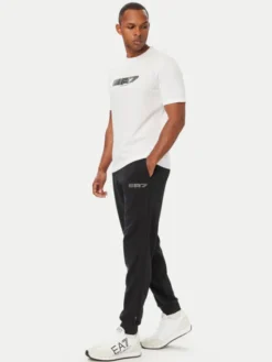 EA7 Emporio Armani Spodnie dresowe 7M002140 AF12660 U8134 Czarny Regular Fit