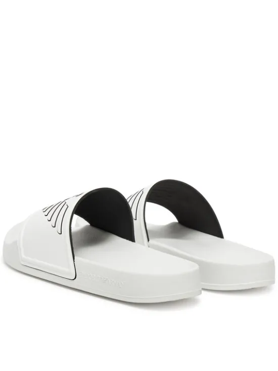 Emporio Armani Klapki XVPS11 XR273 T680 Biały