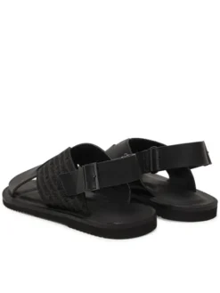 Emporio Armani Sandały EM004323 AF25617 MC012 Czarny