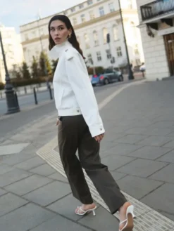 Entelier Kurtka przejściowa krótka pudełkowa Biały Modern Relaxed Fit