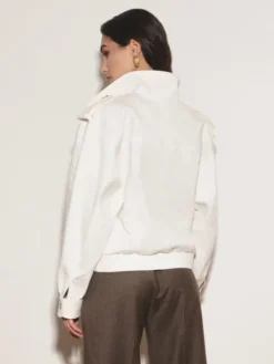 Entelier Kurtka przejściowa krótka pudełkowa Biały Modern Relaxed Fit