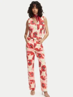 French Connection Kamizelka Poppy 7G9A9 Czerwony Slim Fit