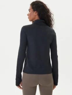 Girlfriend Collective Koszulka techniczna Reset 3054 Czarny Slim Fit