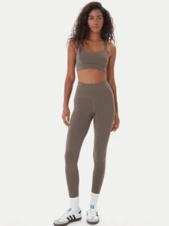 Girlfriend Collective Legginsy Float 4021 Beżowy Slim Fit