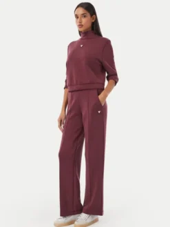 Guess Bluza V4YQ05 KCAY2 Bordowy Regular Fit