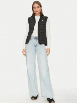 Guess Jeans Bezrękawnik W5RN55 WHAB2 Czarny Regular Fit