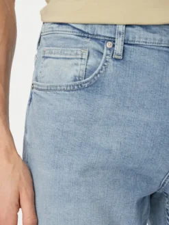 Guess Jeansy M6GA31 D0779 Niebieski jasny Straight Fit