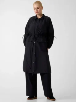 Guess Kurtka przejściowa 183669 Czarny Classic Fit