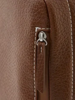 Guess Plecak 183359 Brązowy