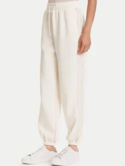 Guess Spodnie dresowe V5YB02 KB3P2 Écru Regular Fit