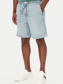 Guess Szorty jeansowe Carson M6YDVB D1407 Niebieski jasny Relaxed Fit