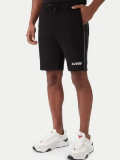 Guess Szorty materiałowe Mickey Z4RD04 KB3P2 Czarny Regular Fit