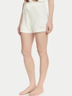 Guess Szorty materiałowe O6BD01 Z1148 Kremowy Regular Fit