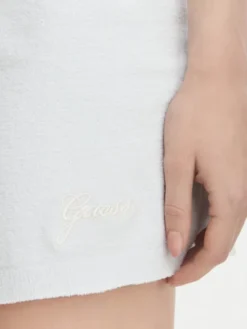Guess Szorty materiałowe O6BD01 Z1148 Niebieski jasny Regular Fit