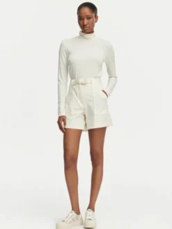 Guess Szorty materiałowe W6GD01 W1415 Kremowy Regular Fit