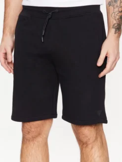 Guess Szorty sportowe Aldwin Z2YD04 KAIJ1 Czarny Slim Fit