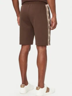 Guess Szorty sportowe Z4RD04 KB3P2 Brązowy ciemny Regular Fit