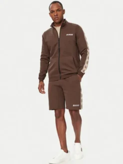Guess Szorty sportowe Z4RD04 KB3P2 Brązowy ciemny Regular Fit