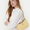 Guess Torebka Arnela HWNY94 96170 Żółty