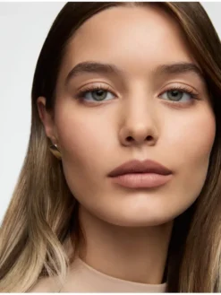 INGLOT Creamy Soft Konturówka do ust Classic Nude 01