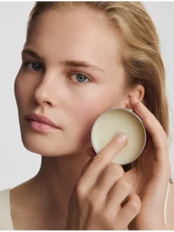 INGLOT LAB Pielęgnujące masełko Pasta
