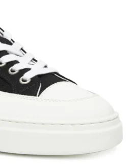 Inuikii Trampki Camvas Lex Low 50102-548 Czarny