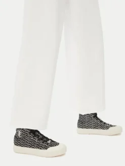 Juicy Couture Trampki VSJU004 Czarny