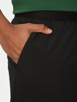 Lacoste Szorty tenisowe GH7452 Czarny Regular Fit