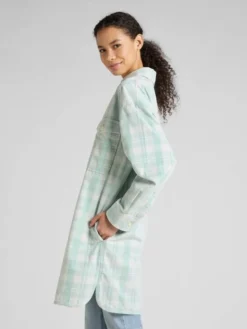 Lee Koszula ELONGATED OVERSHIRT Zielony Regular Fit