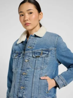 Lee Kurtka jeansowa SHERPA RIDER JKT Niebieski Regular Fit