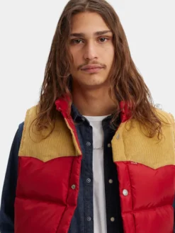 Levi's® Kamizelka Western Super Puffer A5634-0003 Czerwony Regular Fit