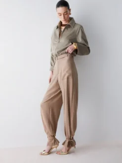 Liu Jo Spodnie materiałowe WA6166T332A02153 Beżowy Regular Fit