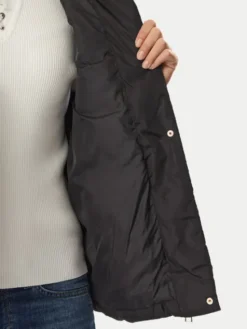 Liu Jo Sport Bezrękawnik TF6120 TS62A Czarny Regular Fit
