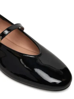 LOVE MOSCHINO Baleriny JA11101G1OIH0000 Czarny