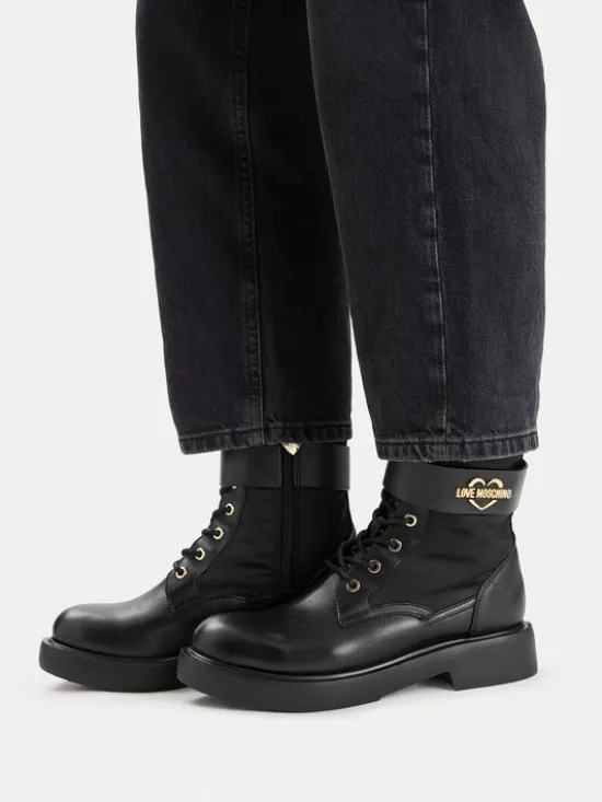 LOVE MOSCHINO Trzewiki JA24024G1NIN100A41 Czarny
