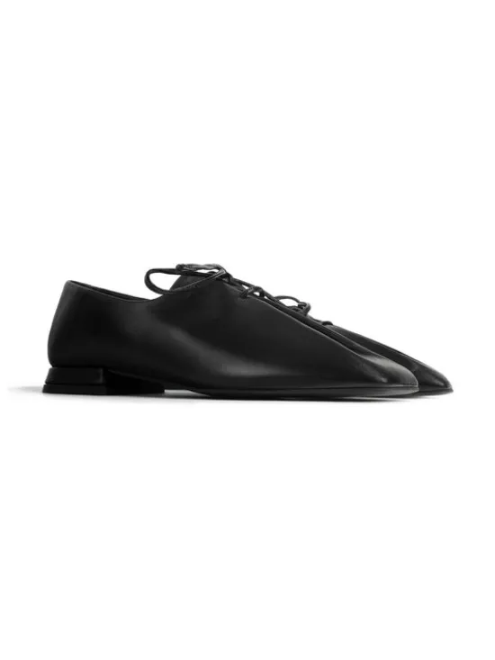 L37 Półbuty PURE SHAPE 39 Czarny