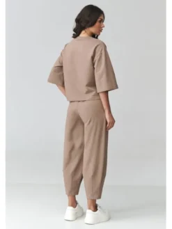 Makadamia Dres M916 Brązowy Loose Fit